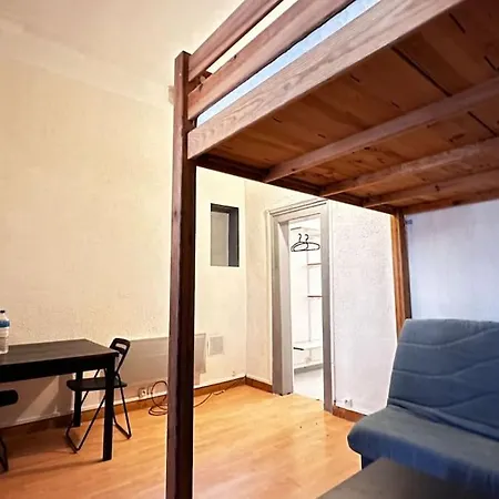 4 Personnes * Frontignan